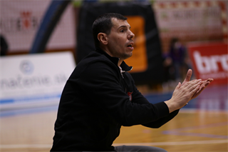 21. Kolo Niké SBL: BC Prievidza - BC Komárno 94:85 (foto: Ladislav Szibilla)