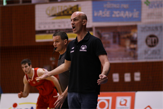 21. Kolo Niké SBL: BC Prievidza - BC Komárno 94:85 (foto: Ladislav Szibilla)