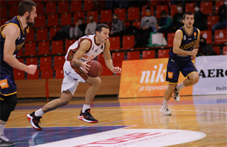 22. Kolo Niké SBL: BC Prievidza - Iskra Svit 69:56 (foto: Ladislav Szibilla)