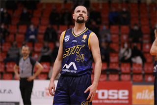 22. Kolo Niké SBL: BC Prievidza - Iskra Svit 69:56 (foto: Ladislav Szibilla)