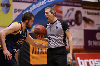 22. Kolo Niké SBL: BC Prievidza - Iskra Svit 69:56 (foto: Ladislav Szibilla)