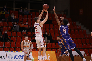 23. Kolo Niké SBL: BC Prievidza - BKM Lučenec 75:91 (foto: Ladislav Szibilla)