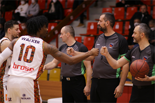 25. Kolo Niké SBL: BC Prievidza - Spišskí Rytieri 67:86 (foto: Ladislav Szibilla)