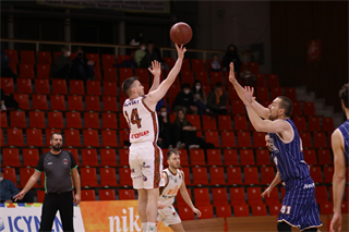 25. Kolo Niké SBL: BC Prievidza - Spišskí Rytieri 67:86 (foto: Ladislav Szibilla)