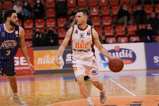25. Kolo Niké SBL: BC Prievidza - Spišskí Rytieri 67:86 (foto: Ladislav Szibilla)