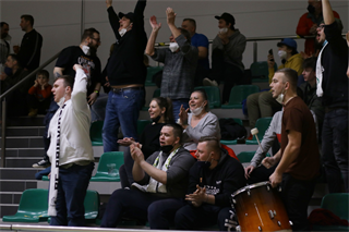 24. Kolo Niké SBL: MBK Handlová - BC Prievidza 75:79 (foto: Ladislav Szibilla)