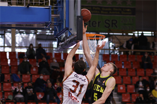 27. Kolo Niké SBL: BC Prievidza - Inter Bratislava 71:60 (foto: Ladislav Szibilla)