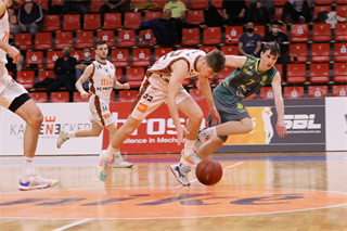 Baráž: BC Prievidza - ŠBK Junior Patrioti Levice U23 91:57 (foto: Ladislav Szibilla)