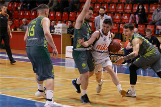 Baráž: BC Prievidza - ŠBK Junior Patrioti Levice U23 91:57 (foto: Ladislav Szibilla)