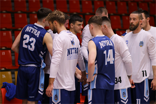 Baráž: BC Prievidza - MBK SPU Nitra 87:82 (foto: Ladislav Szibilla)