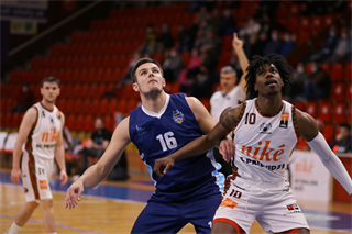 Baráž: BC Prievidza - MBK SPU Nitra 87:82 (foto: Ladislav Szibilla)