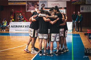 1. Kolo Niké SBL: BC Prievidza - MBK Handlová 55:57 (foto: Lukáš Droppan)	