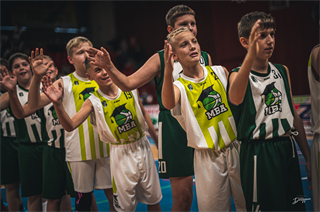 1. Kolo Niké SBL: BC Prievidza - MBK Handlová 55:57 (foto: Lukáš Droppan)	