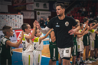 1. Kolo Niké SBL: BC Prievidza - MBK Handlová 55:57 (foto: Lukáš Droppan)	