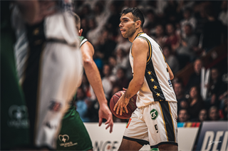 1. Kolo Niké SBL: BC Prievidza - MBK Handlová 55:57 (foto: Lukáš Droppan)	
