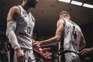 1. Kolo Niké SBL: BC Prievidza - MBK Handlová 55:57 (foto: Lukáš Droppan)	