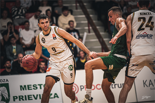 1. Kolo Niké SBL: BC Prievidza - MBK Handlová 55:57 (foto: Lukáš Droppan)	