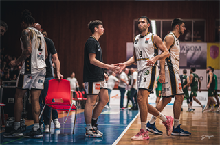 1. Kolo Niké SBL: BC Prievidza - MBK Handlová 55:57 (foto: Lukáš Droppan)	