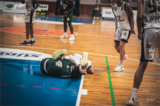 1. Kolo Niké SBL: BC Prievidza - MBK Handlová 55:57 (foto: Lukáš Droppan)	