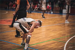 1. Kolo Niké SBL: BC Prievidza - MBK Handlová 55:57 (foto: Lukáš Droppan)	