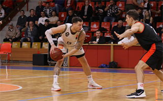 4. Kolo Niké SBL: BC Prievidza - BC Komárno 65:56 (foto: Ladislav Szibilla)