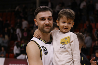 4. Kolo Niké SBL: BC Prievidza - BC Komárno 65:56 (foto: Ladislav Szibilla)