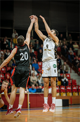 4. Kolo Niké SBL - BC Prievidza : BC Komárno 65:56 (foto: Vladimír Králik)