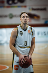 4. Kolo Niké SBL - BC Prievidza : BC Komárno 65:56 (foto: Vladimír Králik)