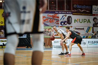 4. Kolo Niké SBL - BC Prievidza : BC Komárno 65:56 (foto: Vladimír Králik)