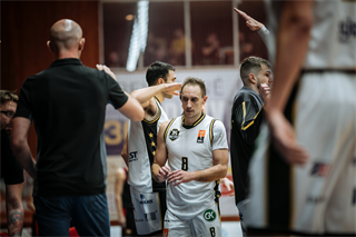 4. Kolo Niké SBL - BC Prievidza : BC Komárno 65:56 (foto: Vladimír Králik)
