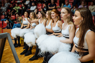 4. Kolo Niké SBL - BC Prievidza : BC Komárno 65:56 (foto: Vladimír Králik)
