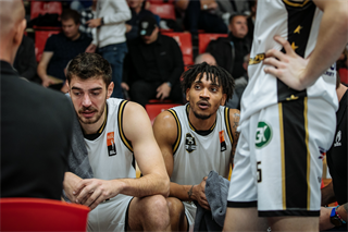 4. Kolo Niké SBL - BC Prievidza : BC Komárno 65:56 (foto: Vladimír Králik)