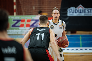 4. Kolo Niké SBL - BC Prievidza : BC Komárno 65:56 (foto: Vladimír Králik)