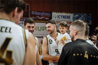 4. Kolo Niké SBL - BC Prievidza : BC Komárno 65:56 (foto: Vladimír Králik)