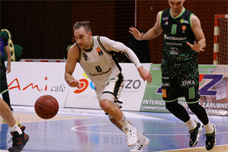 7. Kolo Niké SBL: BC Prievidza - Patrioti Levice 56:69 (foto: Ladislav Szibilla)