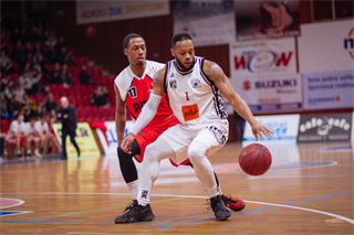 23. kolo Eurovia SBL: BC Prievidza - PP & TV Raj Žilina 108:82