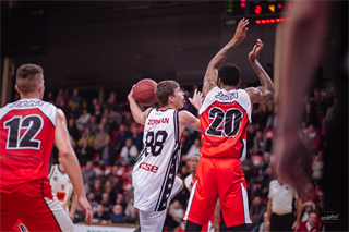 23. kolo Eurovia SBL: BC Prievidza - PP & TV Raj Žilina 108:82