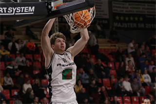 13. Kolo Niké SBL: BC Prievidza - Patrioti Levice 81:82 (foto: Ladislav Szibilla)	