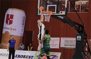 13. Kolo Niké SBL: BC Prievidza - Patrioti Levice 81:82 (foto: Ladislav Szibilla)	