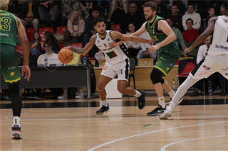13. Kolo Niké SBL: BC Prievidza - Patrioti Levice 81:82 (foto: Ladislav Szibilla)	
