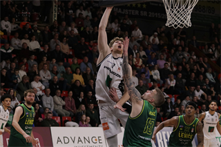 13. Kolo Niké SBL: BC Prievidza - Patrioti Levice 81:82 (foto: Ladislav Szibilla)	