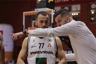 13. Kolo Niké SBL: BC Prievidza - Patrioti Levice 81:82 (foto: Ladislav Szibilla)	
