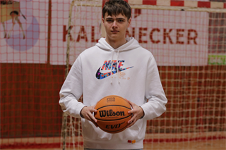 1. liga: BC Prievidza B - BK MŠK Patrioti Žiar n. Hronom U23 75:102 (foto: Ladislav Szibilla)	
