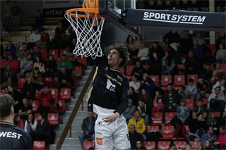 16. Kolo Niké SBL: BC Prievidza - Inter Bratislava 84:86* (foto: Ladislav Szibilla)	