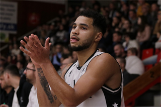 16. Kolo Niké SBL: BC Prievidza - Inter Bratislava 84:86* (foto: Ladislav Szibilla)	