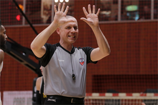 16. Kolo Niké SBL: BC Prievidza - Inter Bratislava 84:86* (foto: Ladislav Szibilla)	