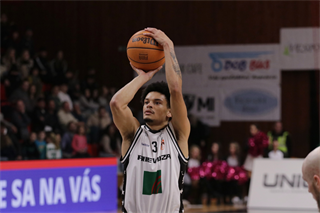 16. Kolo Niké SBL: BC Prievidza - Inter Bratislava 84:86* (foto: Ladislav Szibilla)	