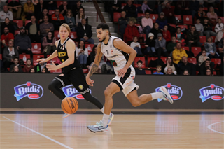 16. Kolo Niké SBL: BC Prievidza - Inter Bratislava 84:86* (foto: Ladislav Szibilla)	
