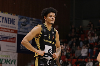 19. Kolo Niké SBL: BC Prievidza - BKM Lučenec 90:76 (foto: Ladislav Szibilla)	