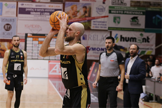 19. Kolo Niké SBL: BC Prievidza - BKM Lučenec 90:76 (foto: Ladislav Szibilla)	